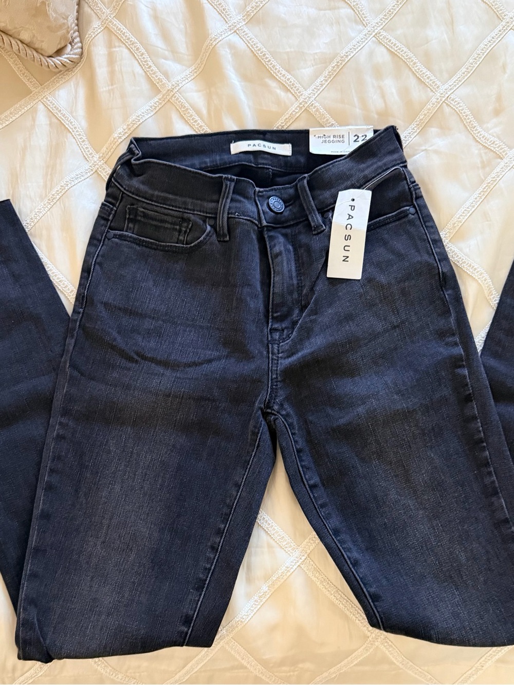 SALE NEW PACSUN BLACK JEANS
